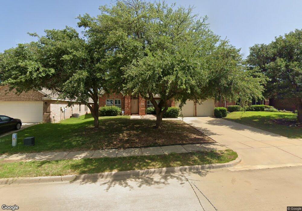 2709 Hereford Rd, Denton, TX 76210 - photo 1