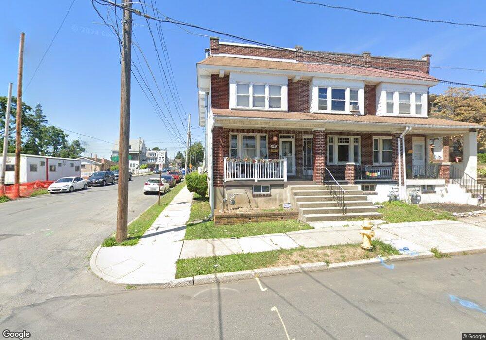 1032 S 6th St, Allentown, PA 18103 - photo 1