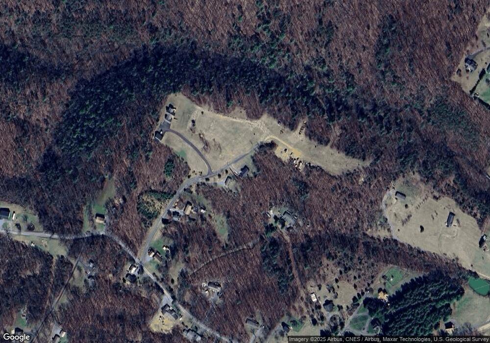 160 Tabasco Ln, Glengary, WV 25421 - photo 1