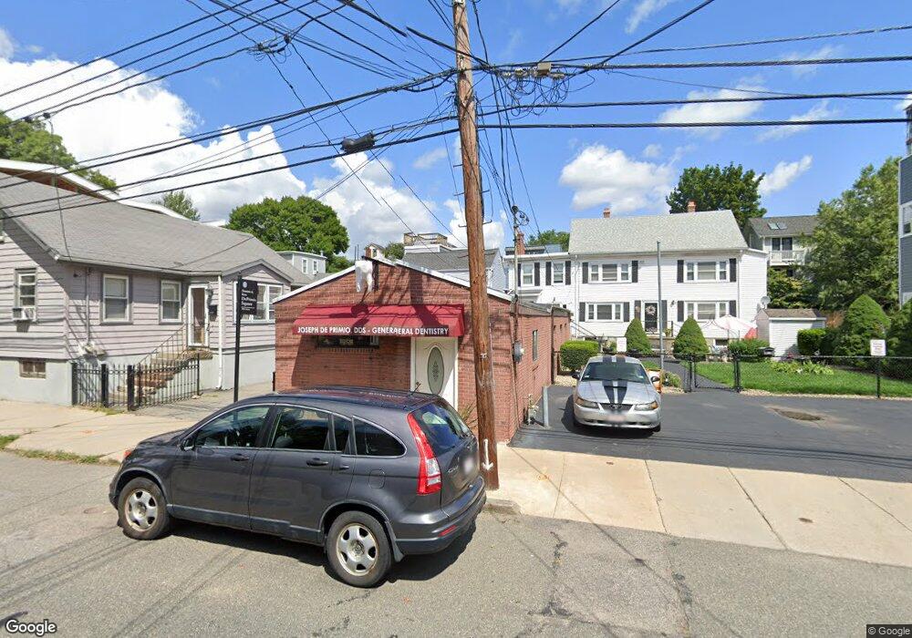 121 Charles St, Cambridge, MA 02141 - photo 1