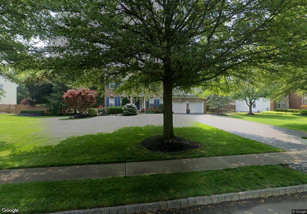 9 Wildflower Ct, Manalapan, NJ 07726 - photo 1