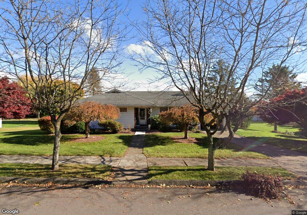 450 3rd St, Olyphant, PA 18447 - photo 1