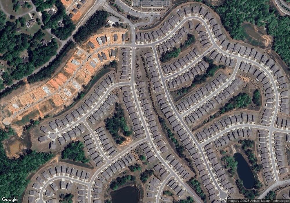 253 Chatuge Dr, Hoschton, GA 30548 - photo 1