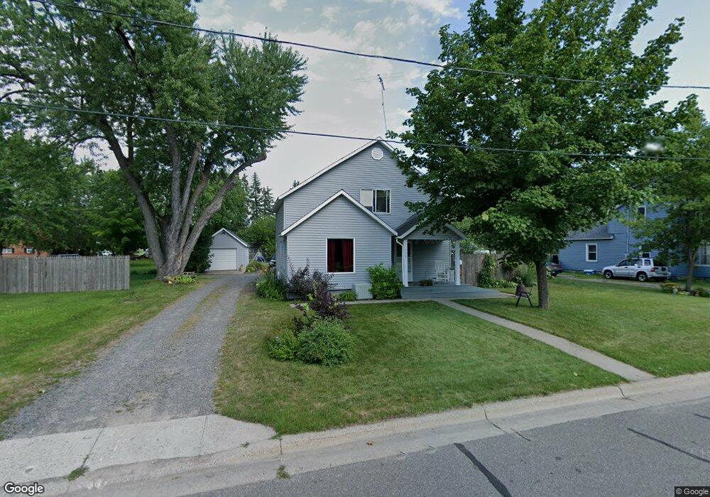 712 Summit Ave S, Sauk Rapids, MN 56379 - photo 1