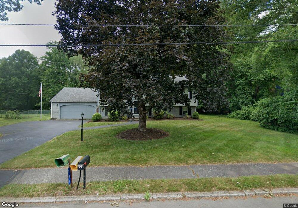 101 Atkinson Dr, Bridgewater, MA 02324 - photo 1