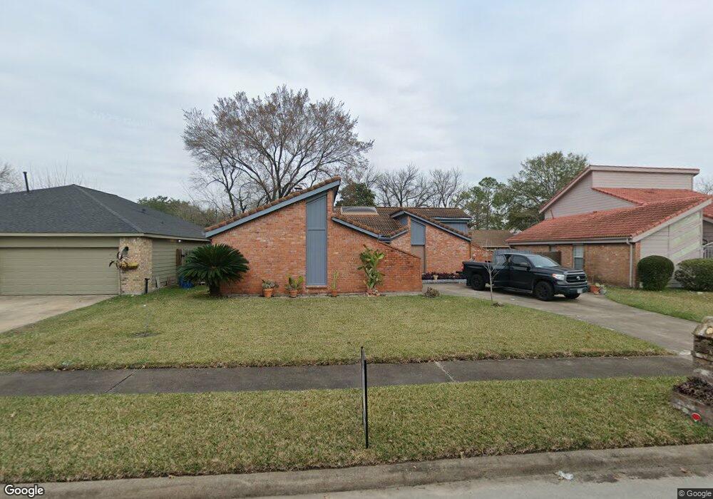 6106 Ogden Forest Dr, Houston, TX 77088 - photo 1