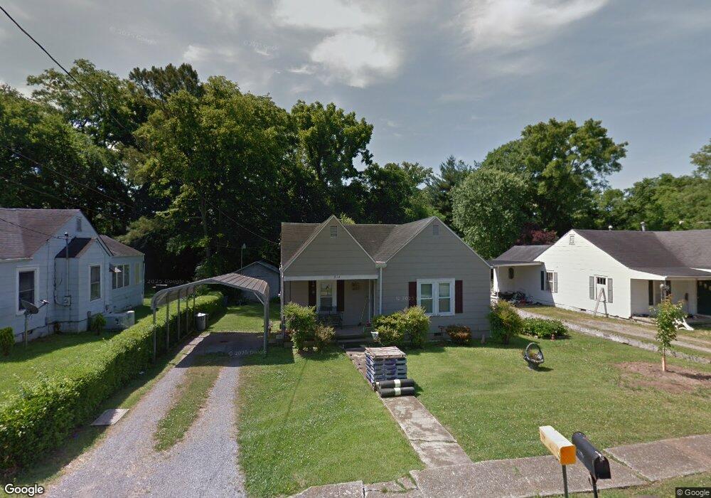 214 Carter St, Shelbyville, TN 37160 - photo 1