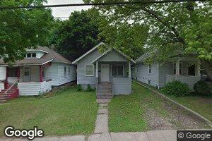 1041 Bensch St, Lansing, MI 48912
