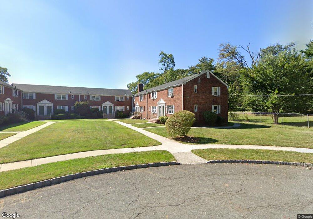 24A Carolyn Terrace unit 24A, Roselle, NJ 07203 - photo 1