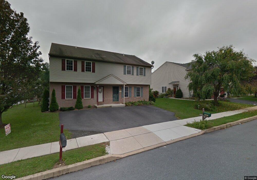 131 Bainbridge Cir, Reading, PA 19608 - photo 1