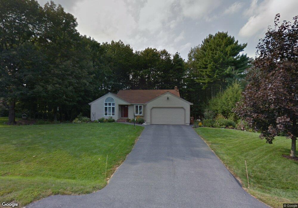 4 Goosefare Ln, Saco, ME 04072 - photo 1