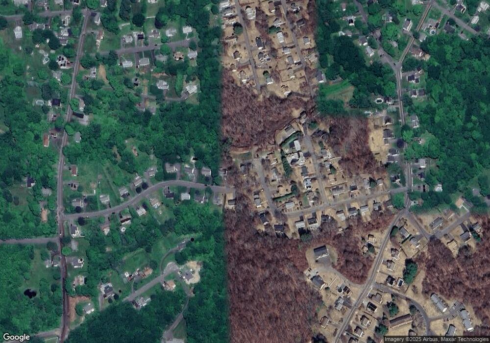 113 Lockwood Dr, Watertown, CT 06795 - photo 1