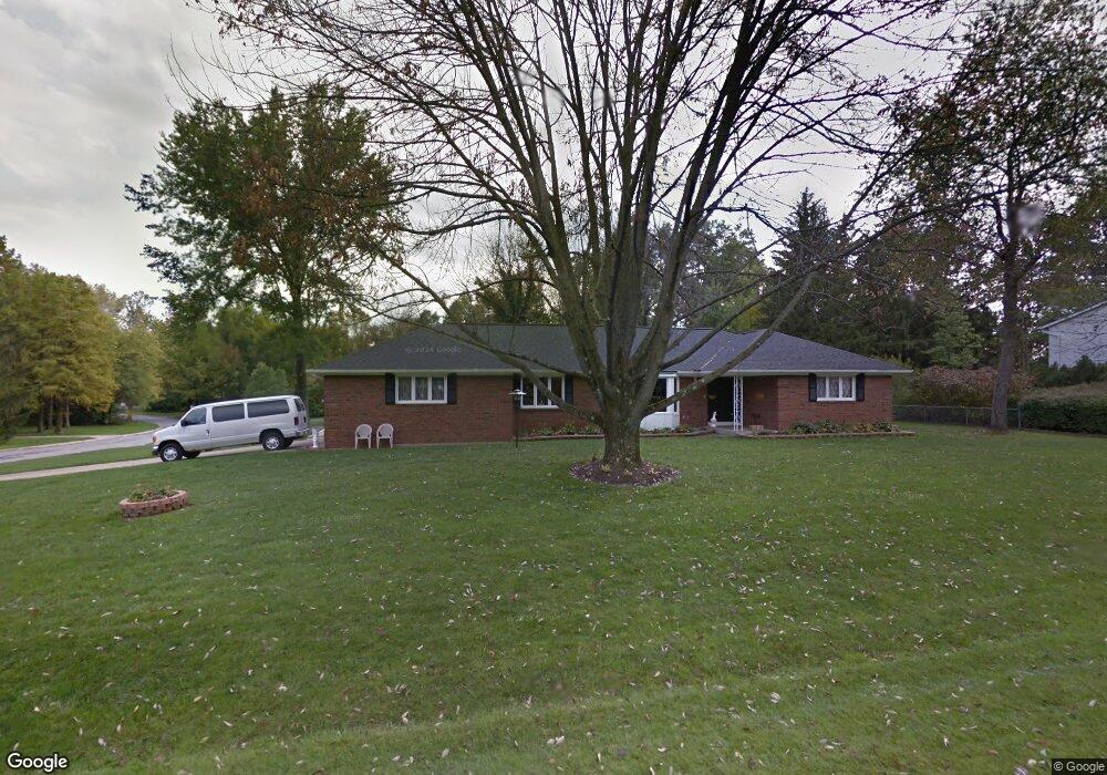 6369 Peach Tree Rd, Columbus, OH 43213 - photo 1