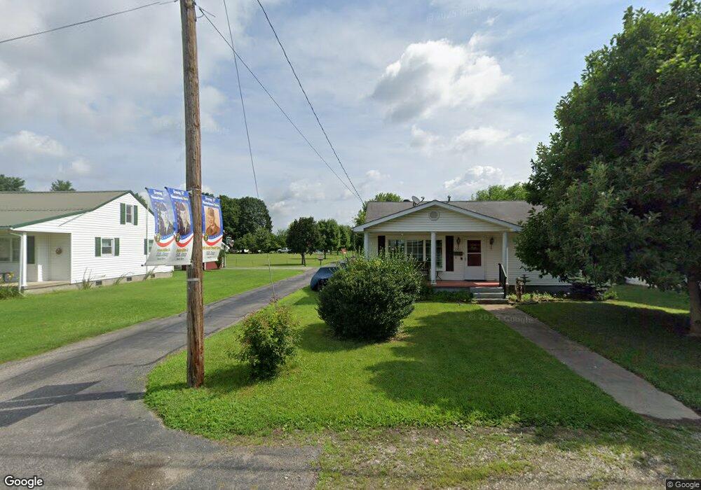 1811 Clark St, Greenup, KY 41144 - photo 1