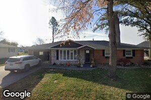 802 Zuroweste St, Bartelso, IL 62218