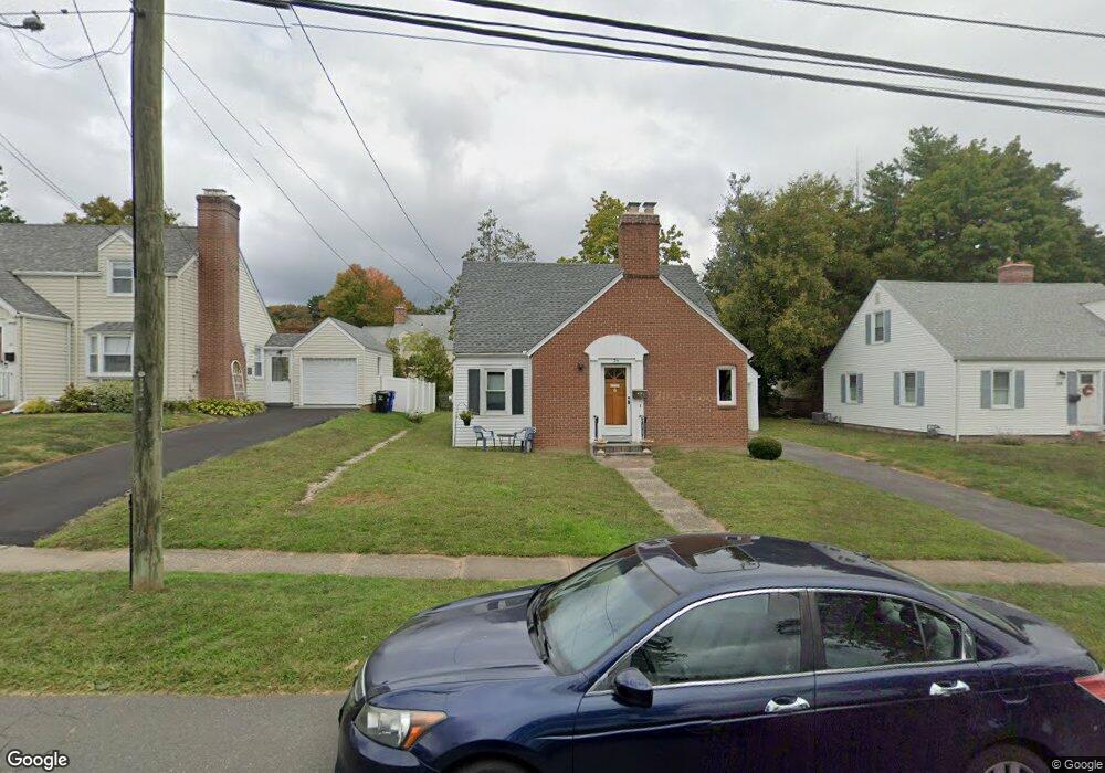 36 Crosshill Rd, West Hartford, CT 06107 - photo 1