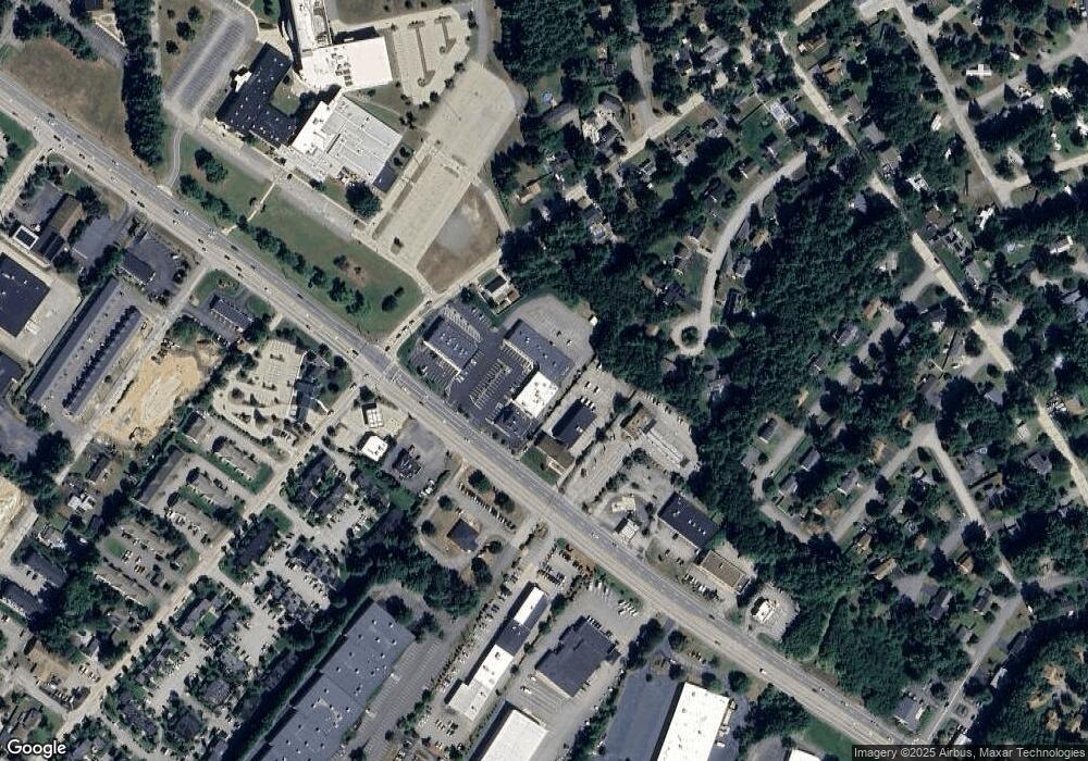 493 Amherst St, Nashua, NH 03063 - photo 1