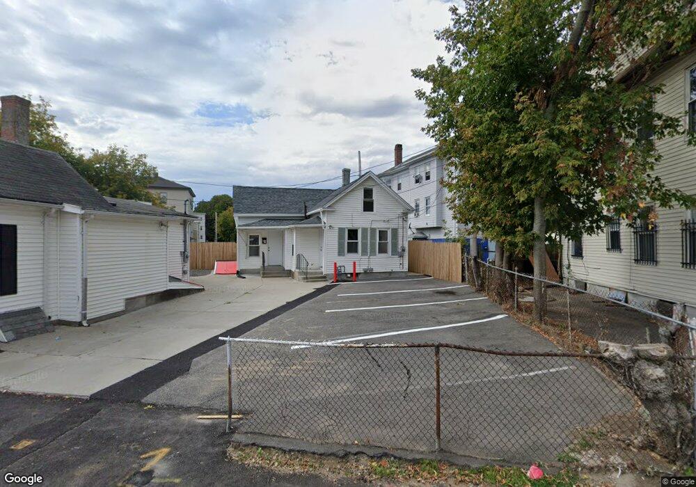 36 1/2 Douglas St, Worcester, MA 01603 - photo 1