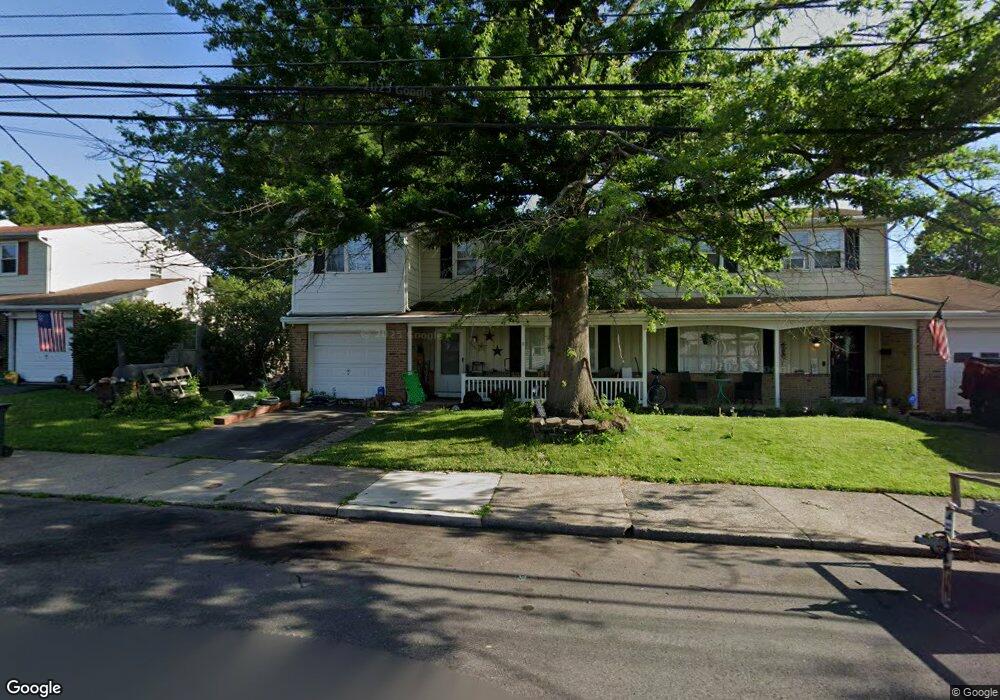 1205 Juniper St, Quakertown, PA 18951 - photo 1