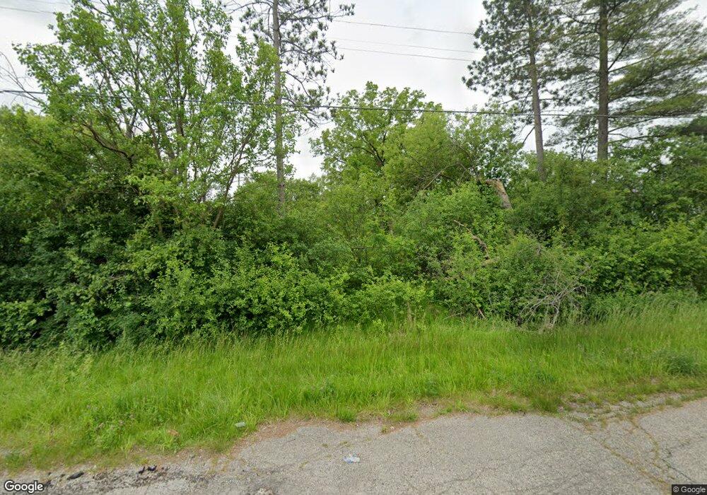 1104 Holtslander Ave, Flint, MI 48505 - photo 1