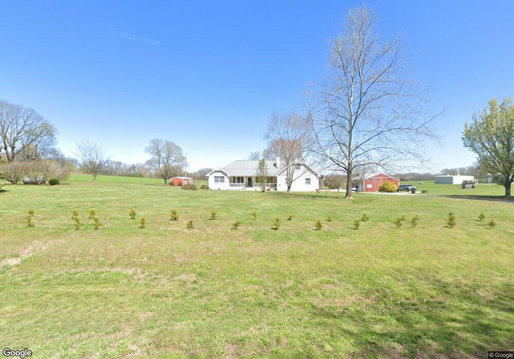 1404 Powell Ln, Chapel Hill, TN 37034 - photo 1