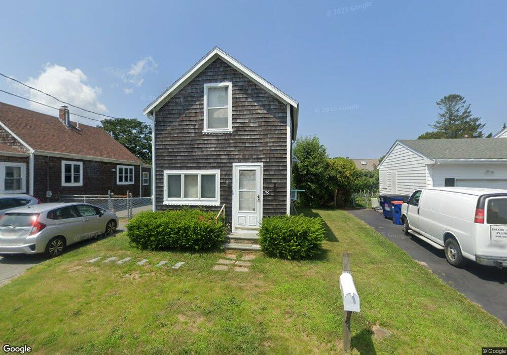 26 Calumet Rd, Fairhaven, MA 02719 - photo 1