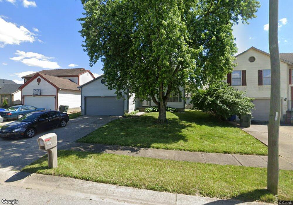 5387 Mendon Ct, Columbus, OH 43232 - photo 1