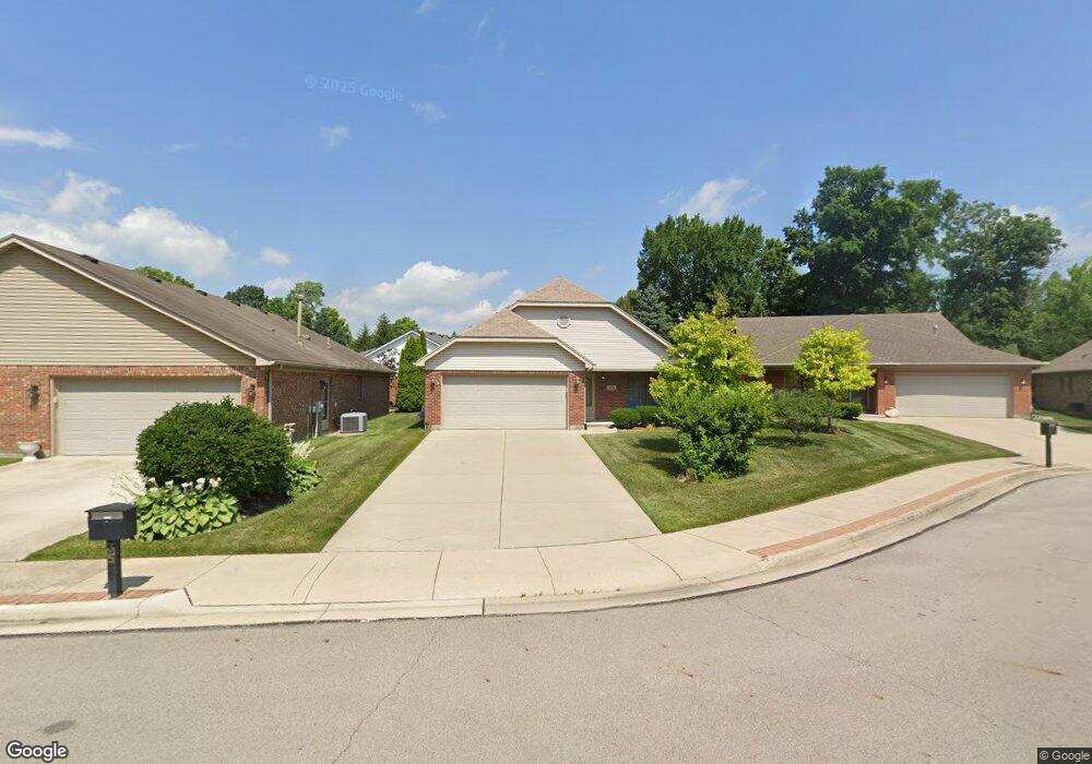 35 Frances Ln, Vandalia, OH 45377 - photo 1