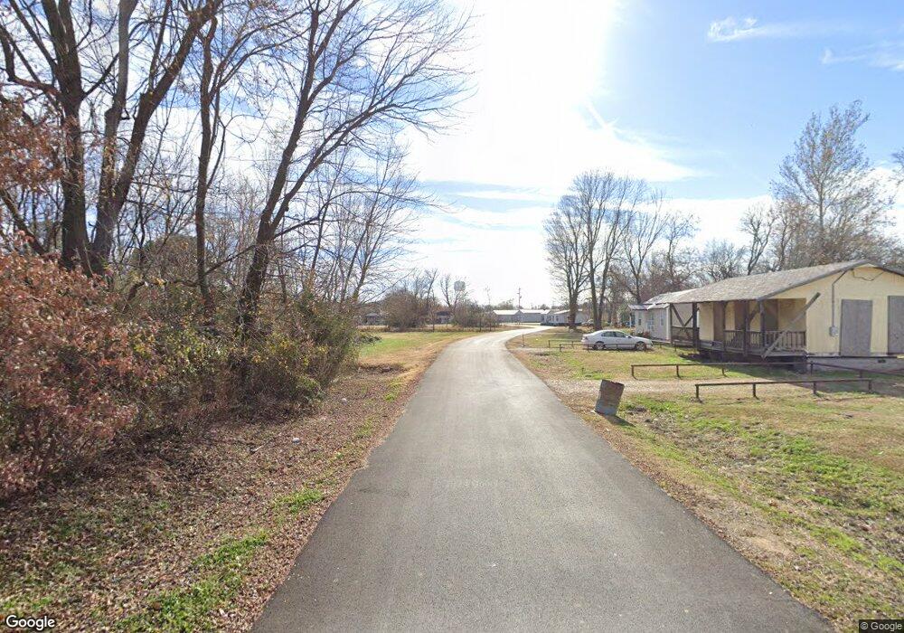 311 S Market Ave, Westville, OK 74965 - photo 1