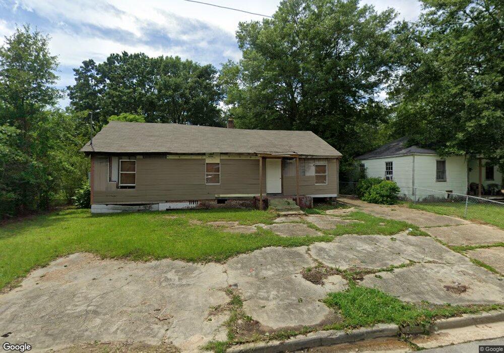 902 S 14th Ave, Laurel, MS 39440 - photo 1