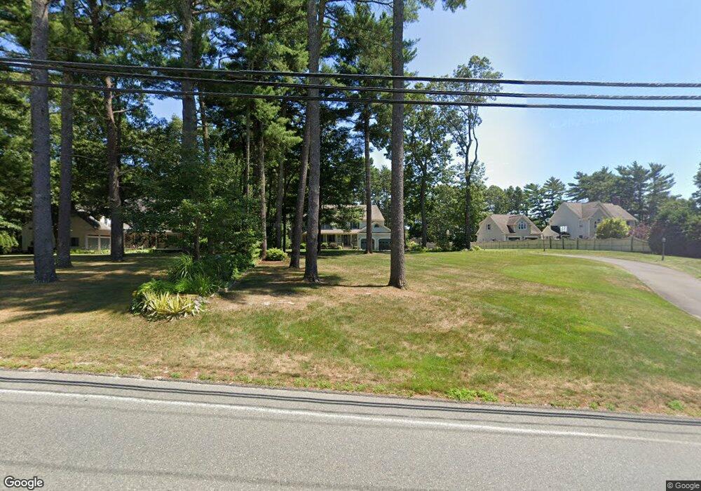 32 Fearing Hill Rd, Wareham, MA 02571 - photo 1