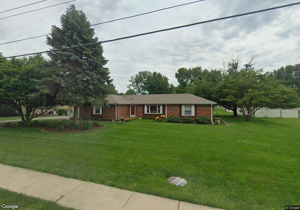 1305 Reeves Rd, Plainfield, IN 46168 - photo 1