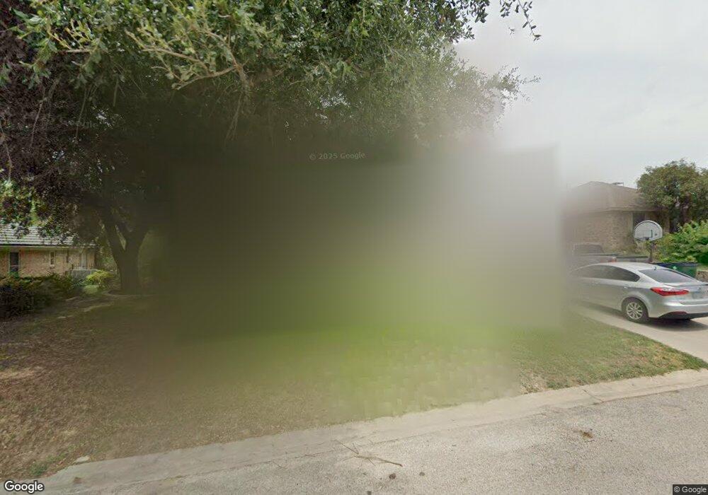 704 Parkridge Dr, Decatur, TX 76234 - photo 1