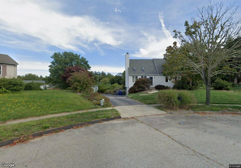 6 Knoll Ct, Pawcatuck, CT 06379 - photo 1