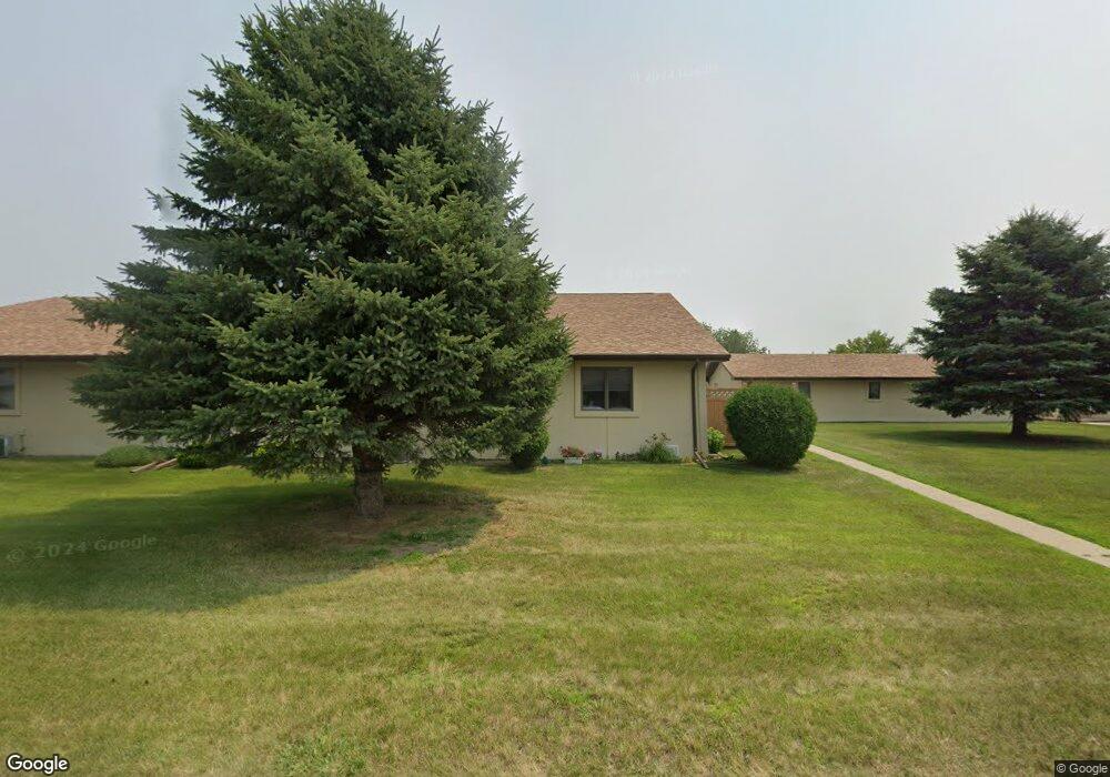 1420 8th Ave NE, Jamestown, ND 58401 - photo 1