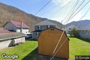 487 Locust St, Benham, KY 40807