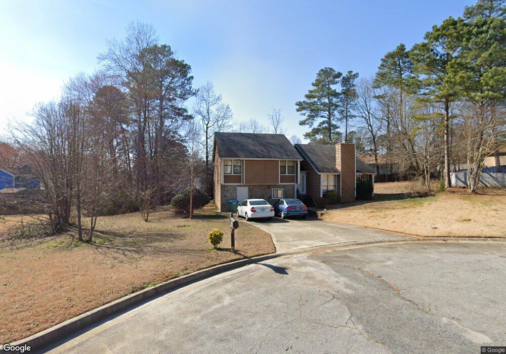 982 Devon Ct NW, Lilburn, GA 30047 - photo 1