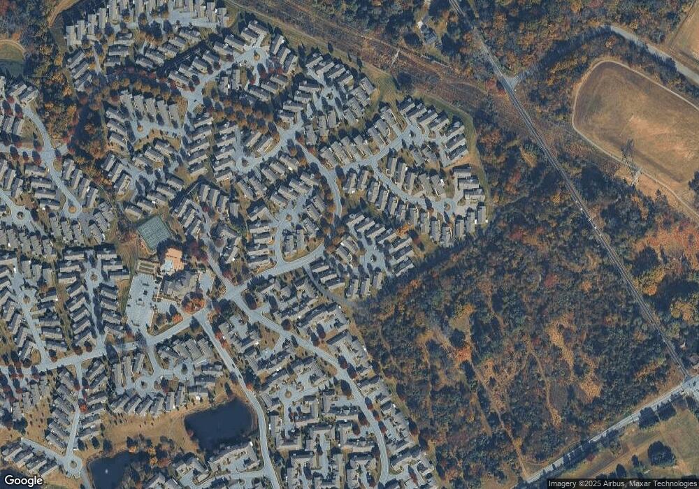 406 Hunting Card Ln unit 157, Glen Mills, PA 19342 - photo 1