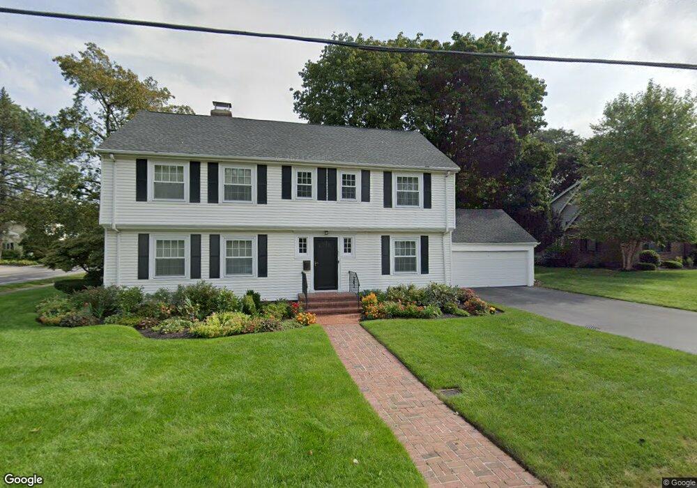 31 Albamont Rd, Winchester, MA 01890 - photo 1