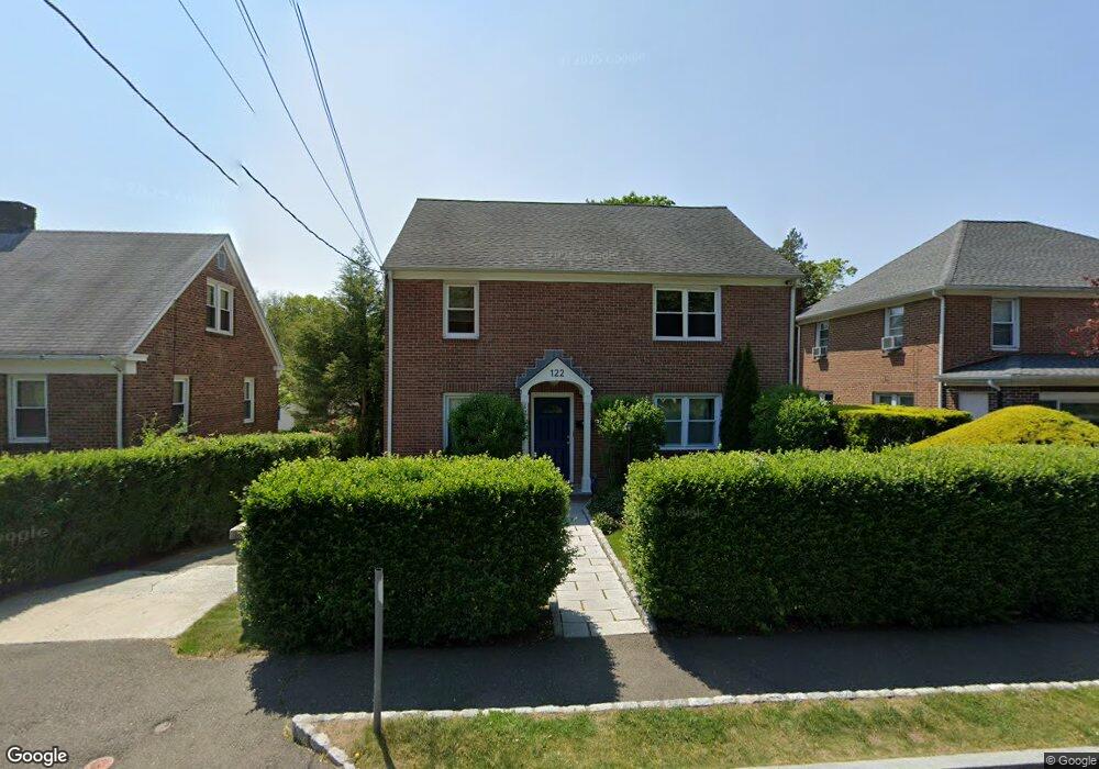 122 Pemberwick Rd, Greenwich, CT 06831 - photo 1