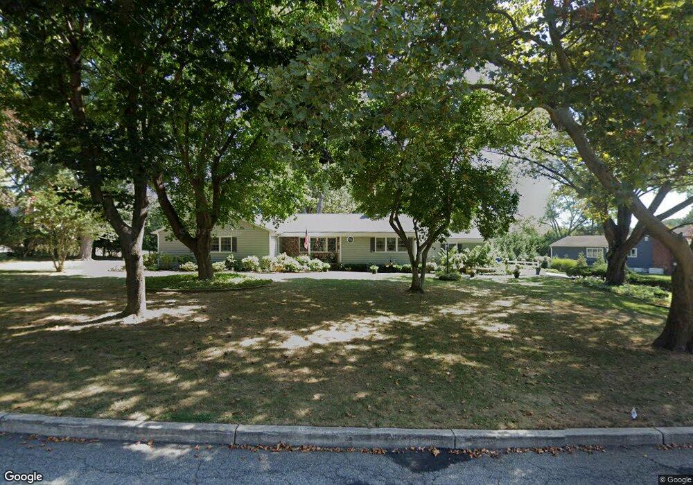 52 Pelican Rd, Middletown, NJ 07748 - photo 1