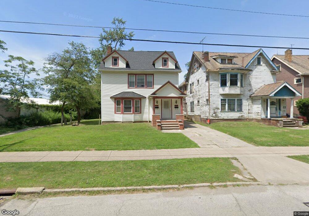 15607 Terrace Rd, Cleveland, OH 44112 - photo 1