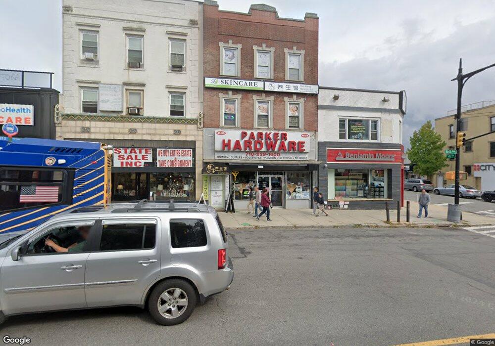 4125 Bell Blvd, Flushing, NY 11361 - photo 1