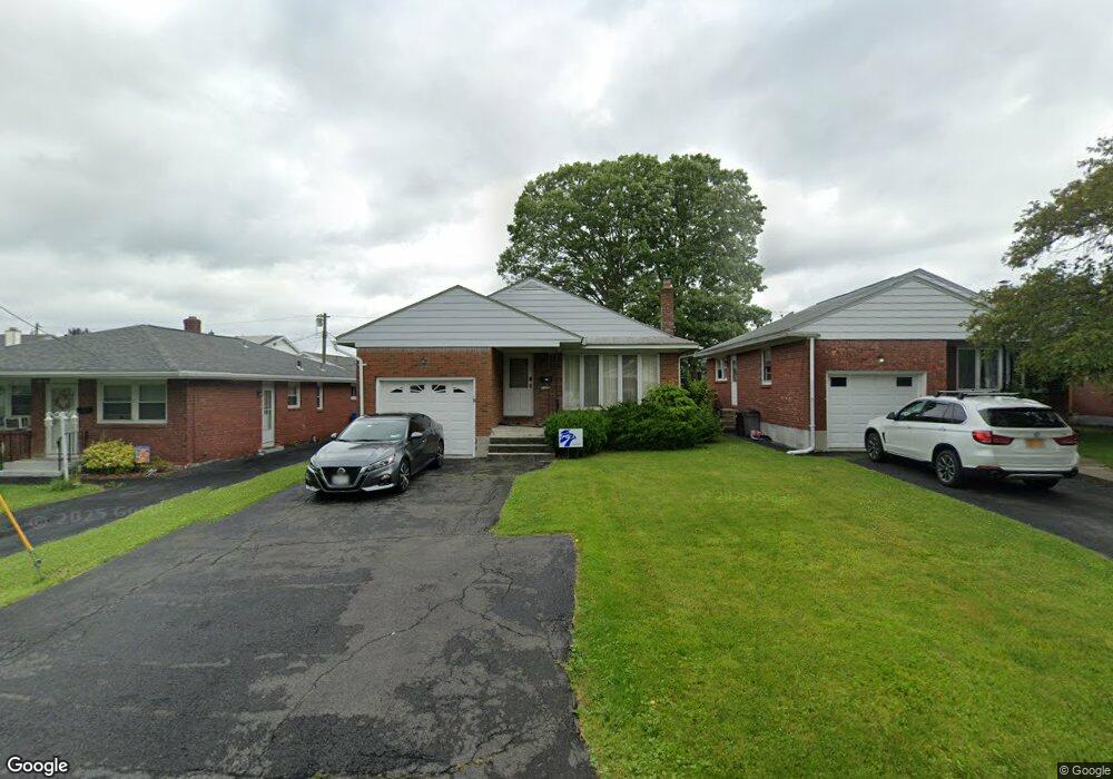 122 Edgecomb St, Albany, NY 12209 - photo 1