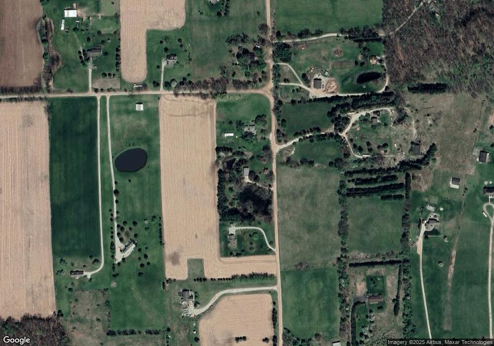 901 N Steinbach Rd, Dexter, MI 48130 - photo 1