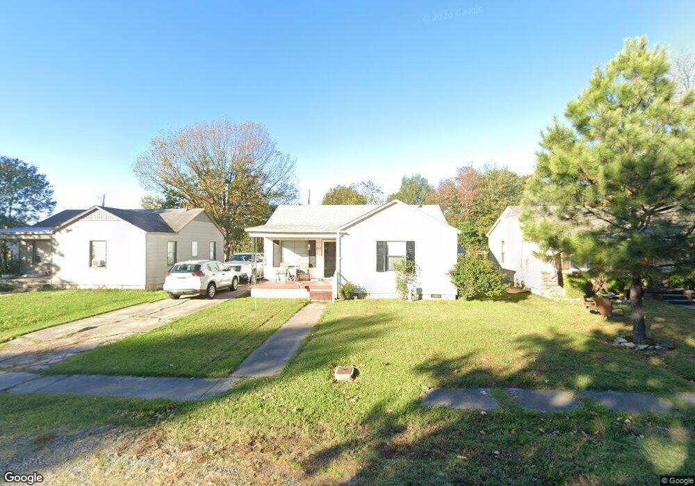 1916 S Spring St, Stuttgart, AR 72160 - photo 1