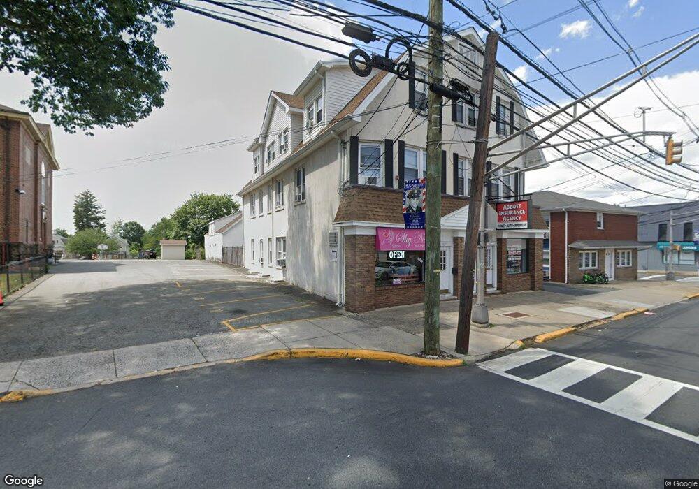 705 Ridge Rd unit 2, Lyndhurst, NJ 07071 - photo 1