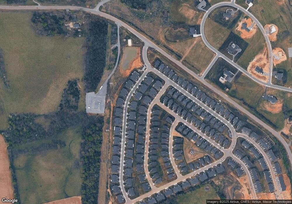 4560 Melville St, Harrisonburg, VA 22801 - photo 1