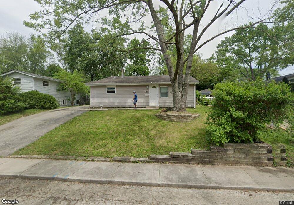 1621 Sacramento Dr, Carpentersville, IL 60110 - photo 1