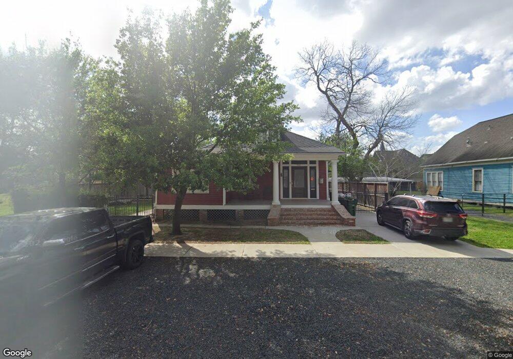 931 Arlington St, Houston, TX 77008 - photo 1